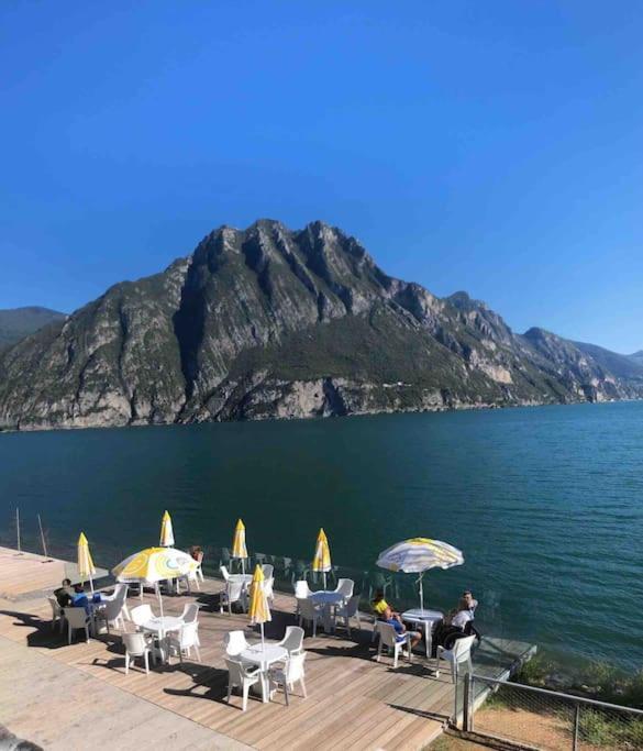 Irina'S House With View On Like And Swimming Pool Apartment Riva di Solto Exterior foto