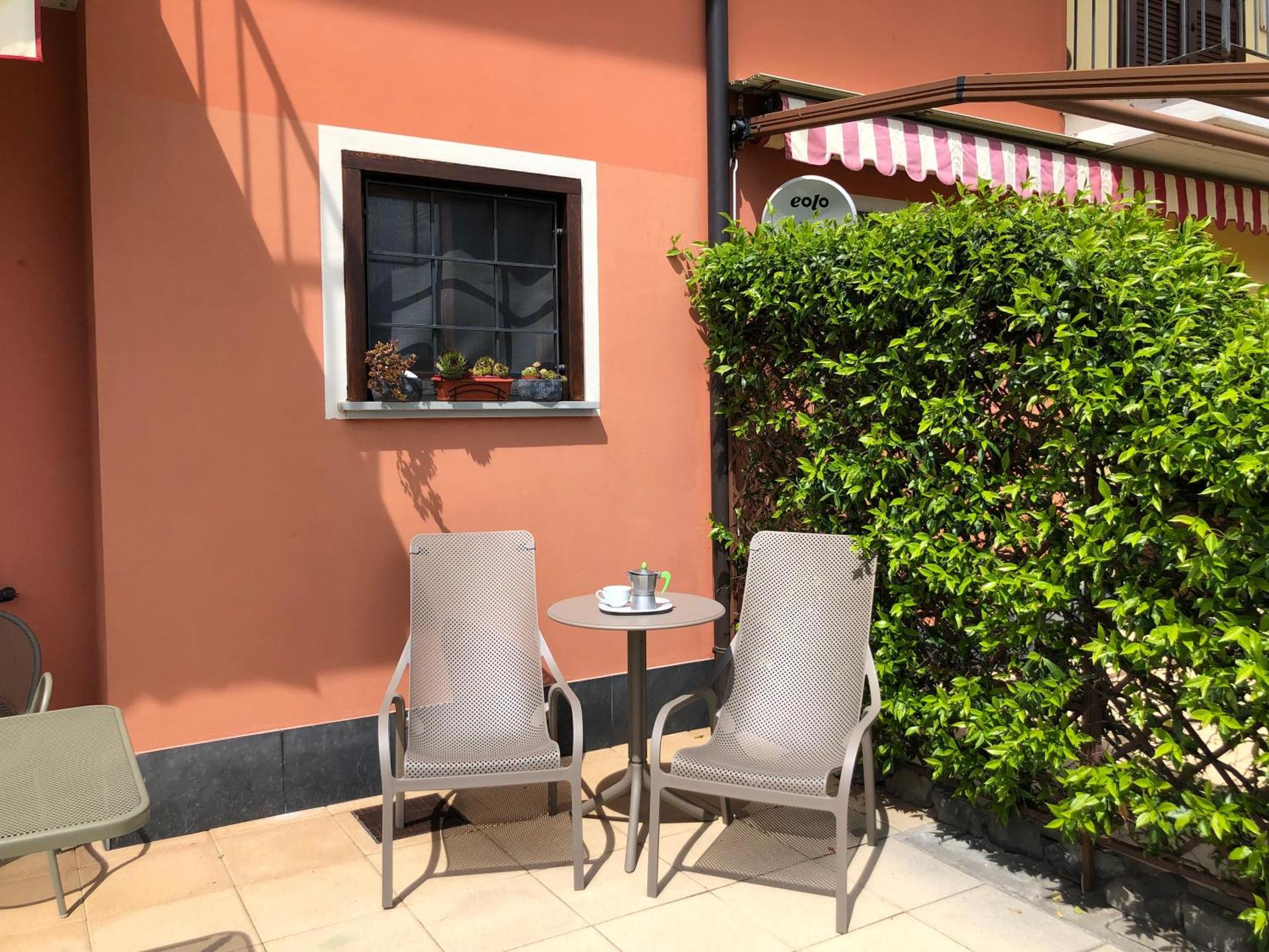 Irina'S House With View On Like And Swimming Pool Apartment Riva di Solto Exterior foto